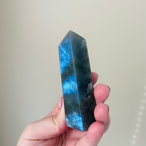 Labradorite Tower - Picture 10 of 10